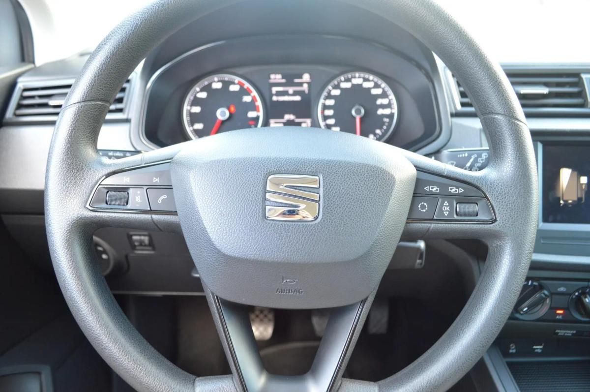 seat-ibiza-2018-gasolina-999cc
