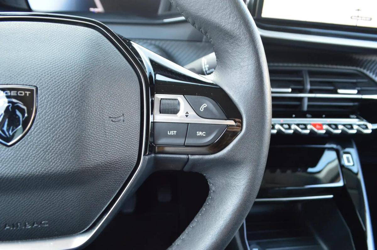 peugeot-208-2024-gasolina-1199cc