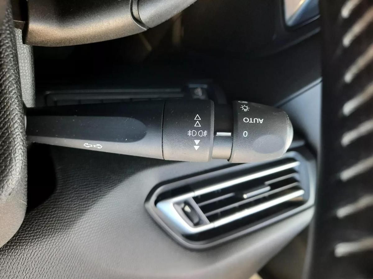 peugeot-308-2017-diesel-1560cc