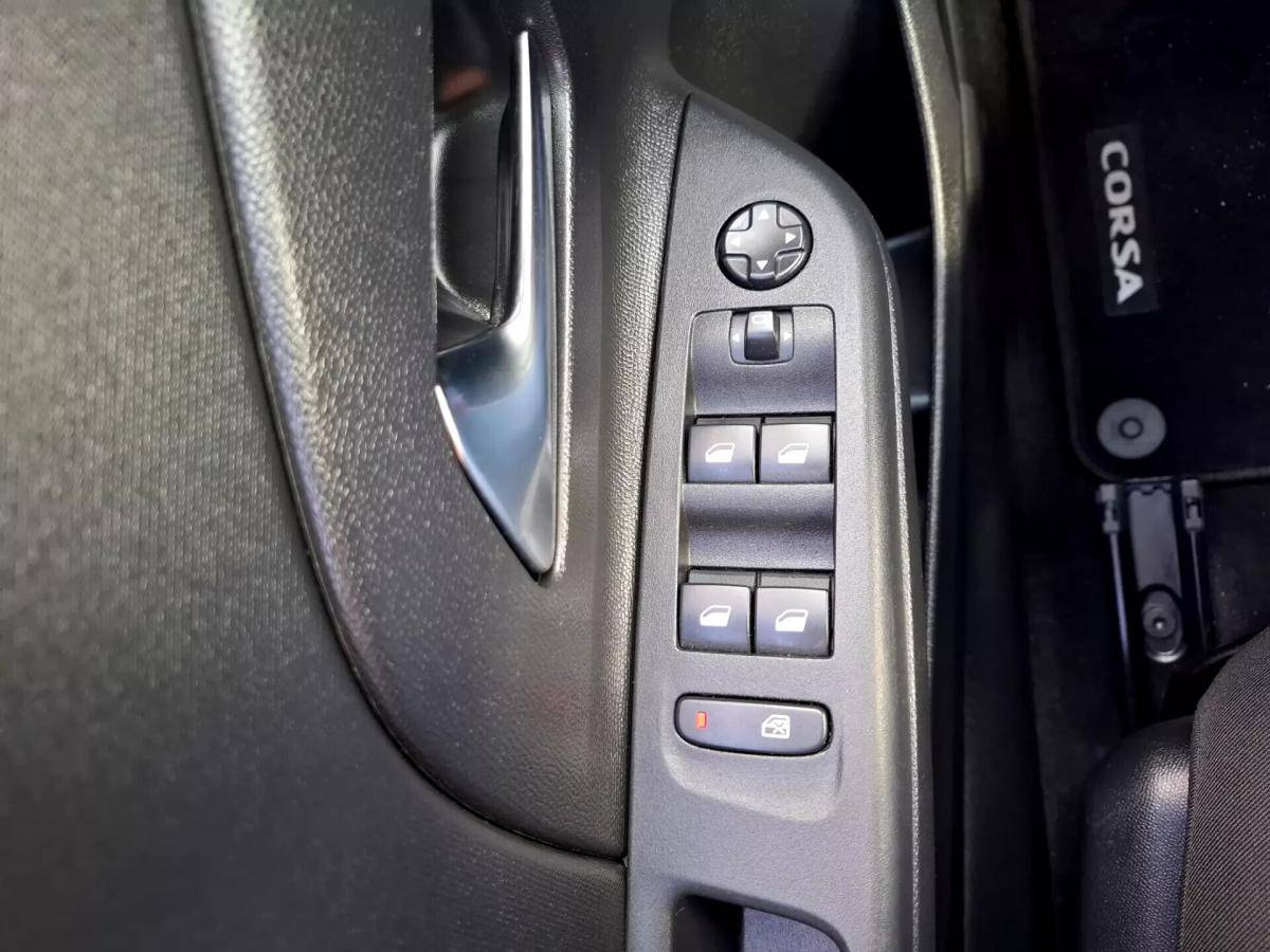 opel-corsa-2023-gasolina-1199cc