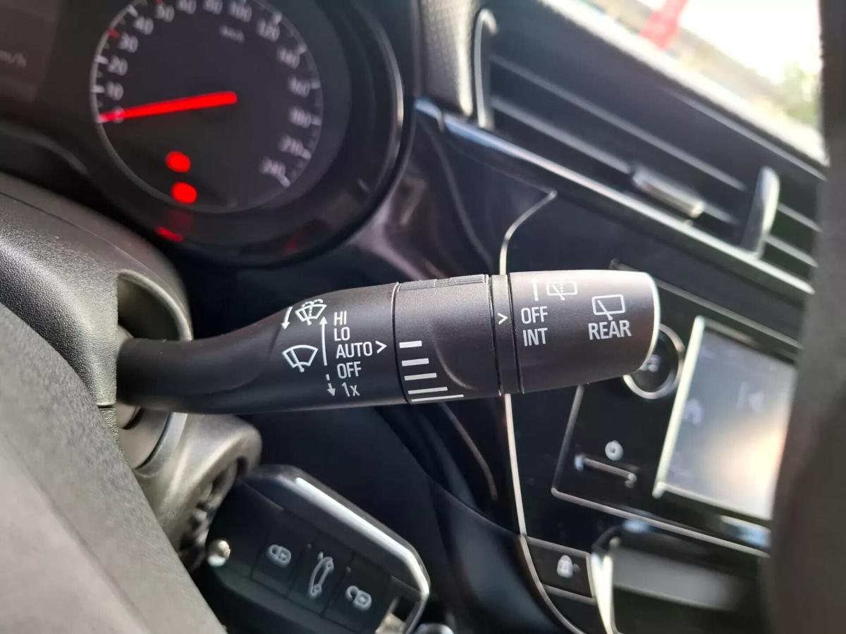 opel-corsa-2023-gasolina-1199cc