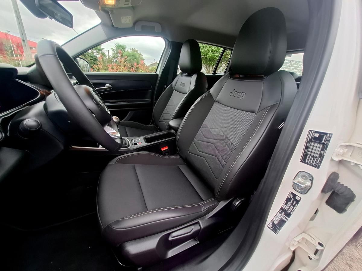 jeep-avenger-2025-gasolina-1199cc