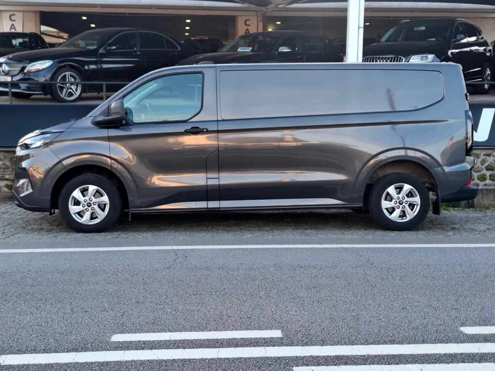 ford-transit-custom-2024-diesel-1996cc