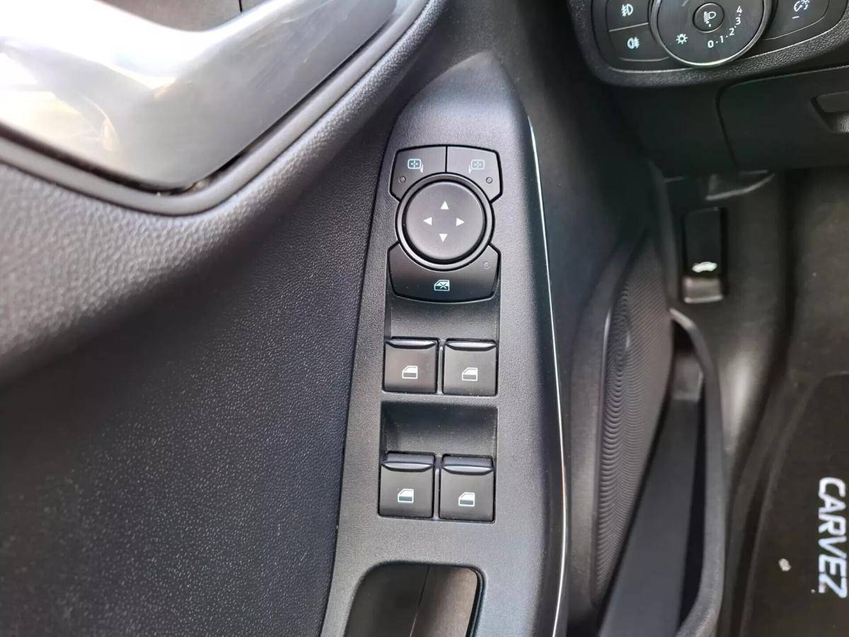 ford-fiesta-2022-gasolina-998cc