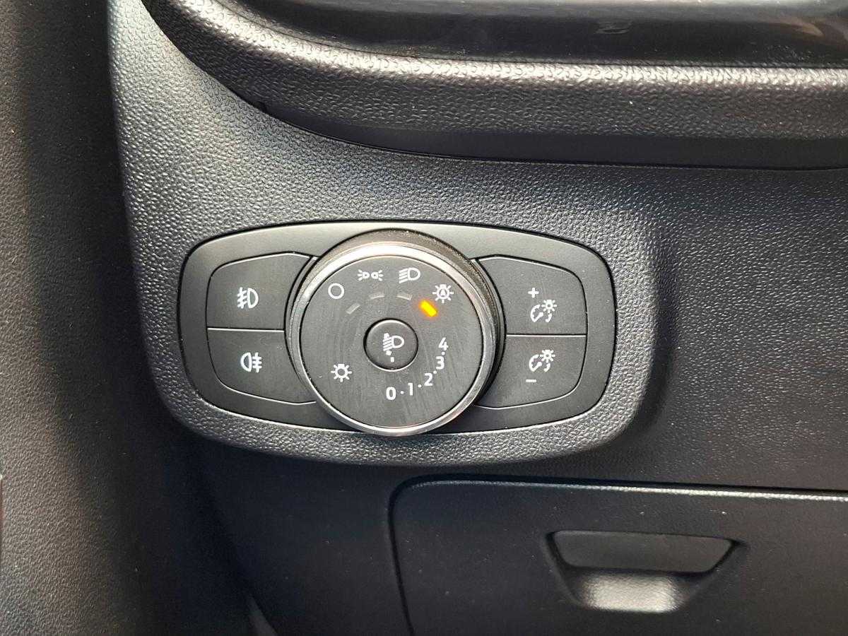 ford-fiesta-2022-gasolina-998cc