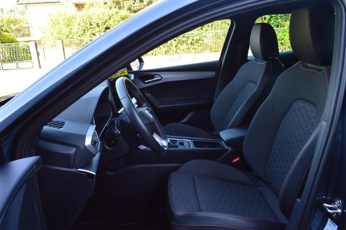 seat-leon-2025-hibrido-a-gasolina-1498cc