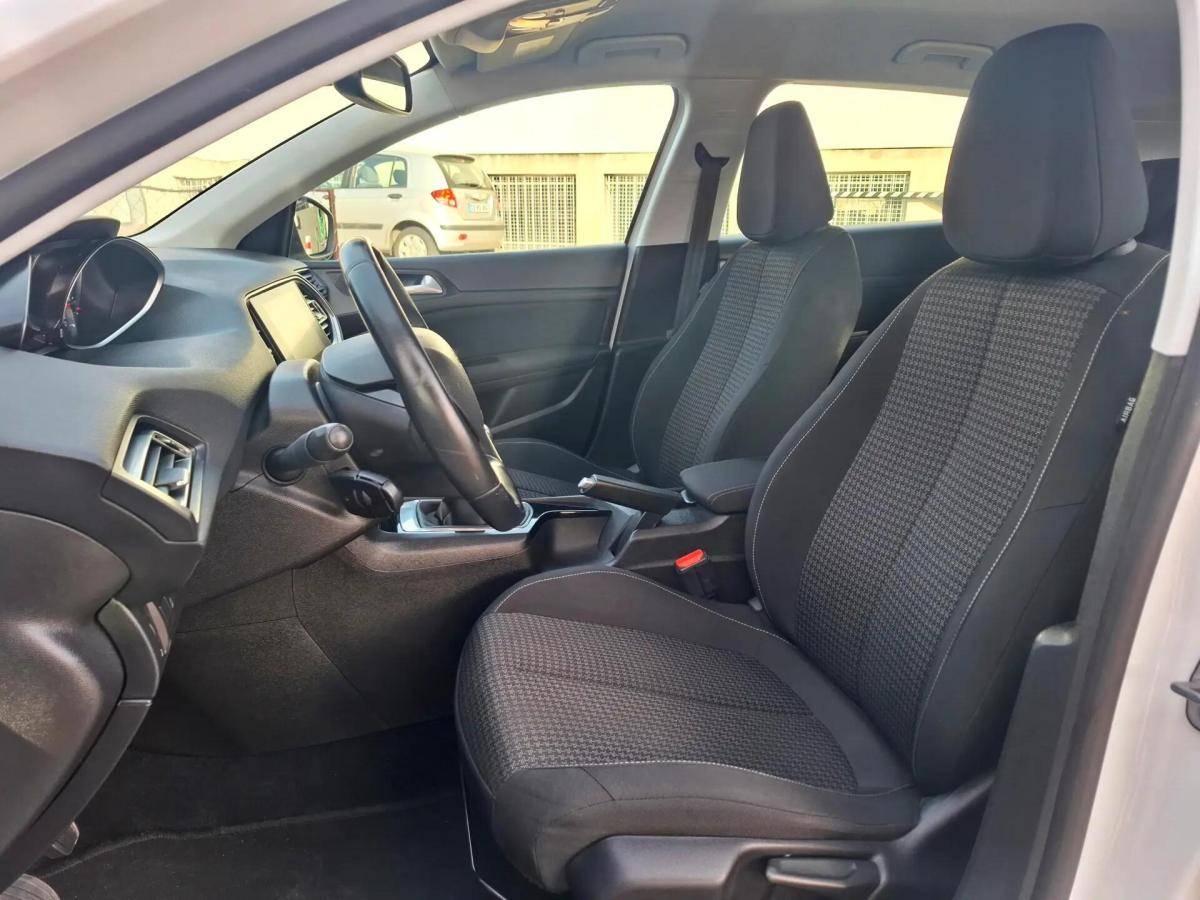 peugeot-308-2019-diesel-1499cc