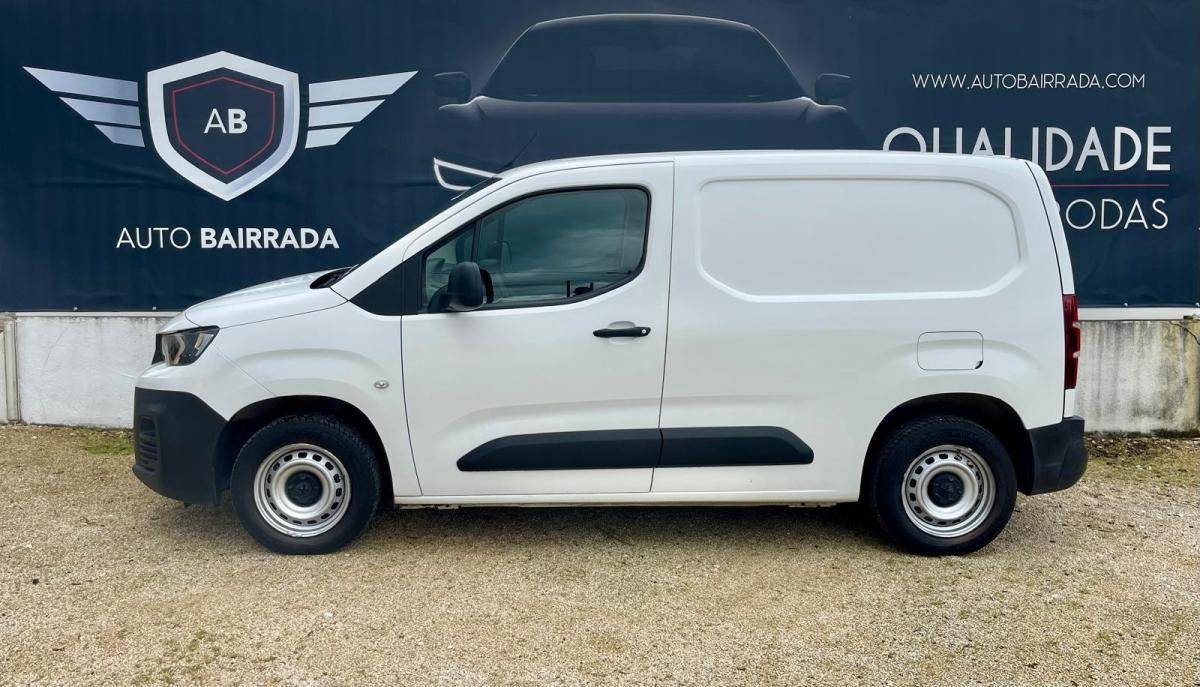 peugeot-partner-2019-diesel-1499cc