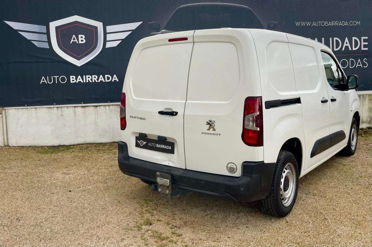 peugeot-partner-2019-diesel-1499cc