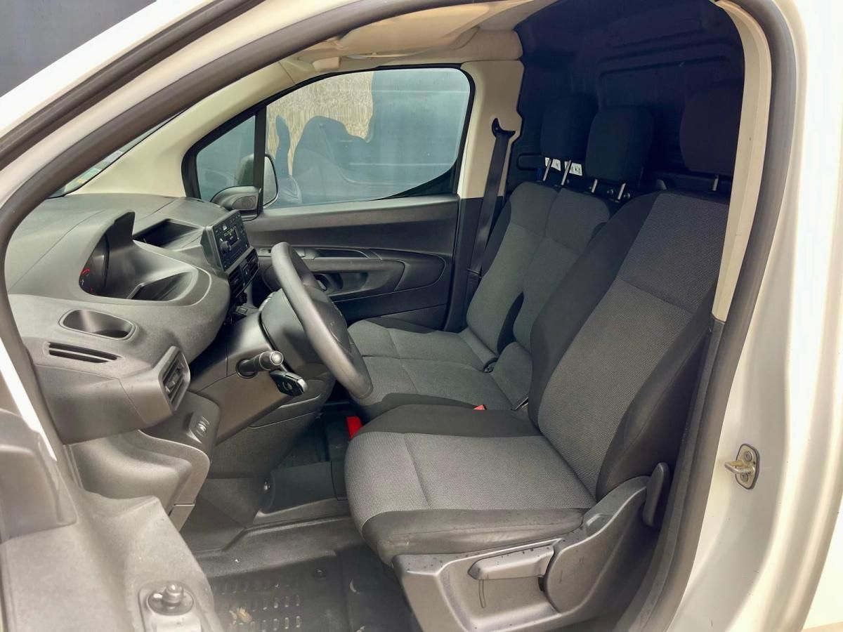 peugeot-partner-2019-diesel-1499cc
