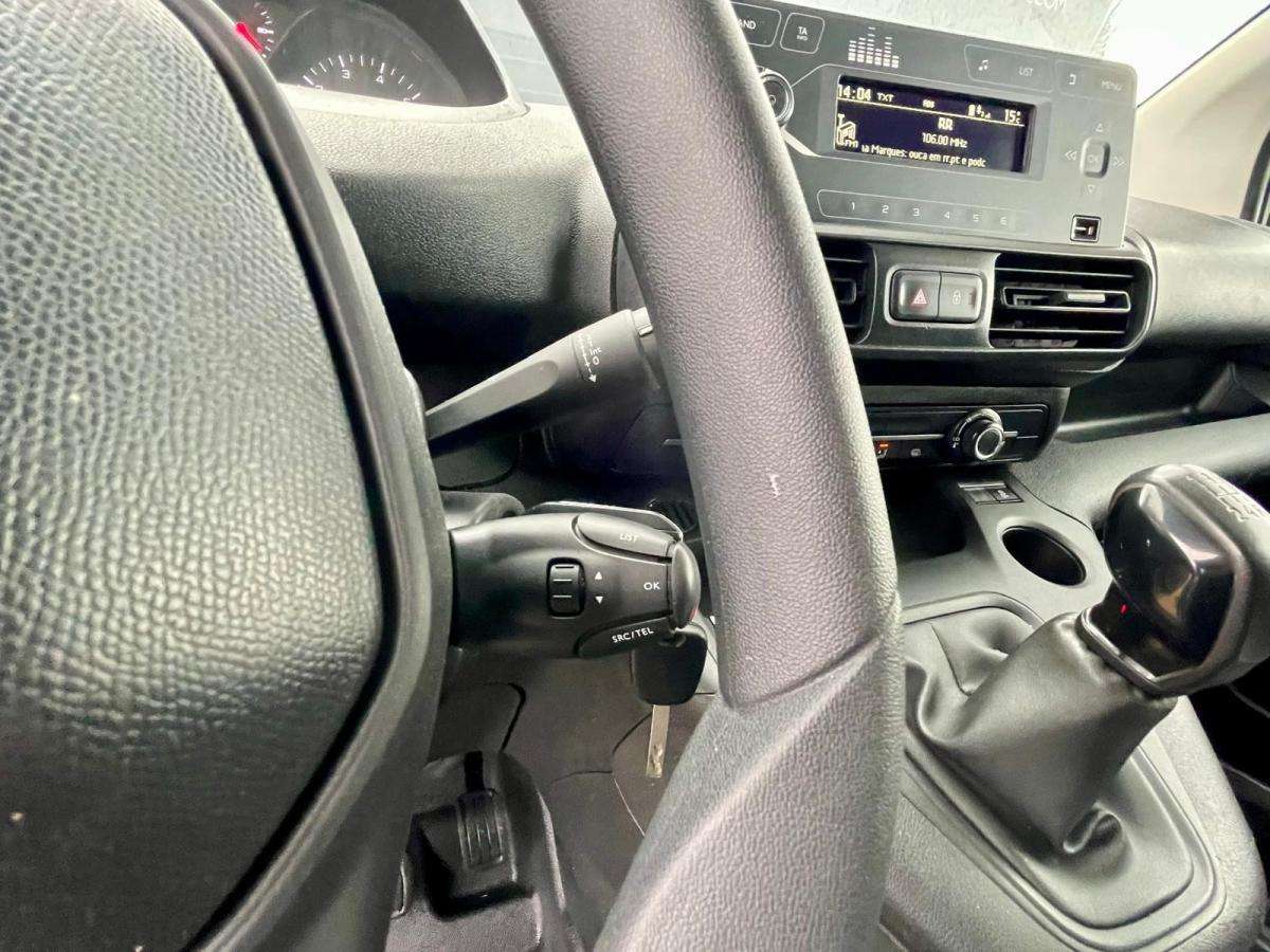 peugeot-partner-2019-diesel-1499cc