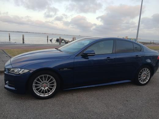 jaguar-xe-2015-diesel-1999cc