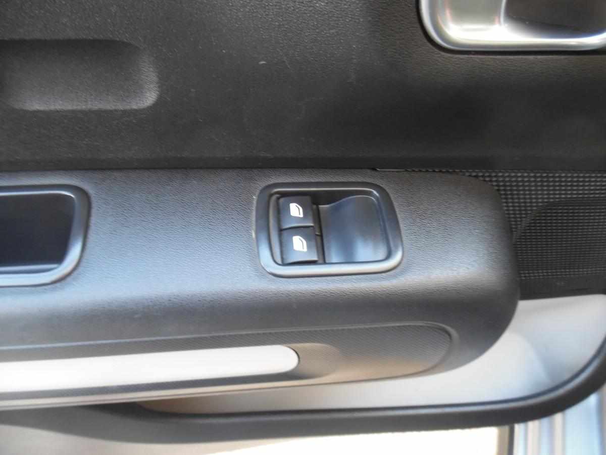 citroen-c3-1-2-83cv-2022-gasolina-1199cc