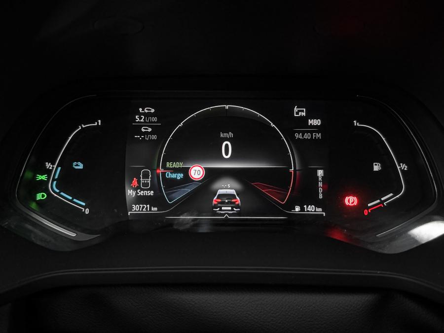 renault-captur-2023-hibrido-a-gasolina-1598cc