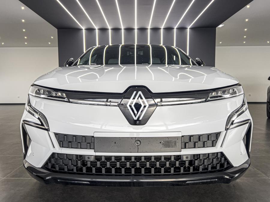 renault-megane-2023-eletrico-0cc