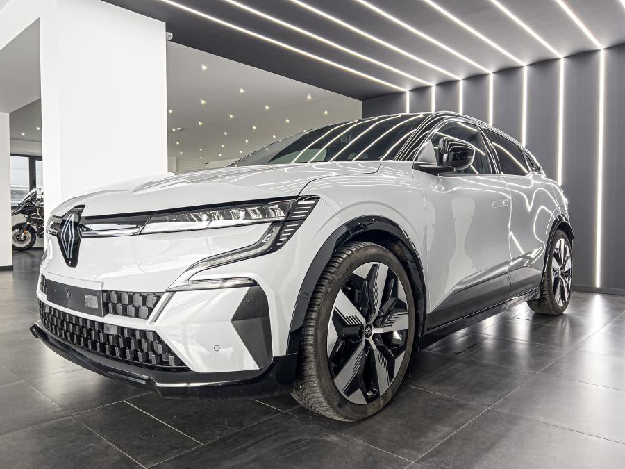 renault-megane-2023-eletrico-0cc