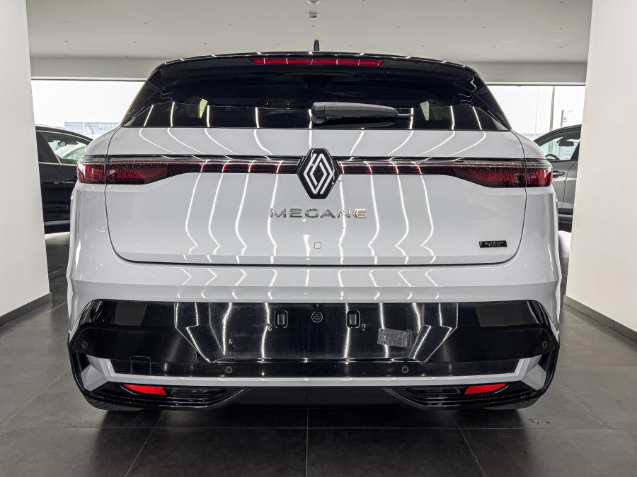 renault-megane-2023-eletrico-0cc