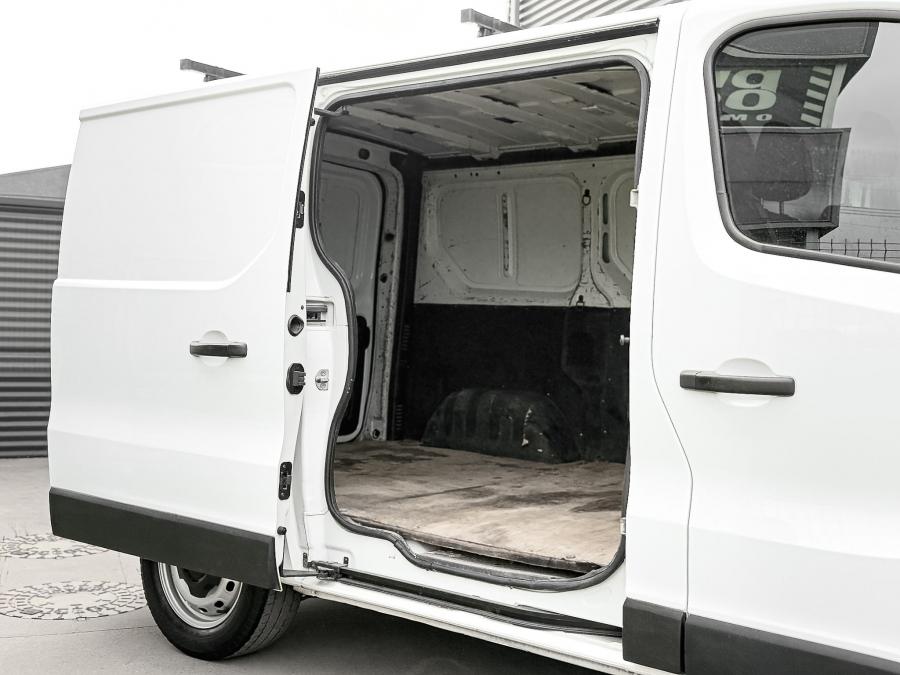 renault-trafic-2015-diesel-1598cc
