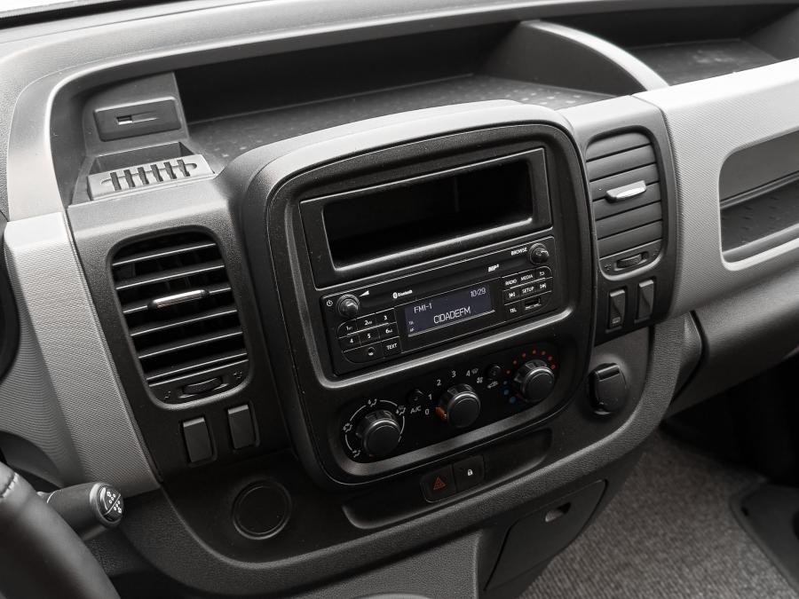 renault-trafic-2015-diesel-1598cc
