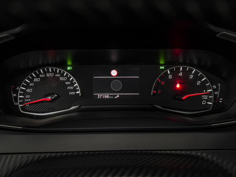 peugeot-208-2023-gasolina-1199cc