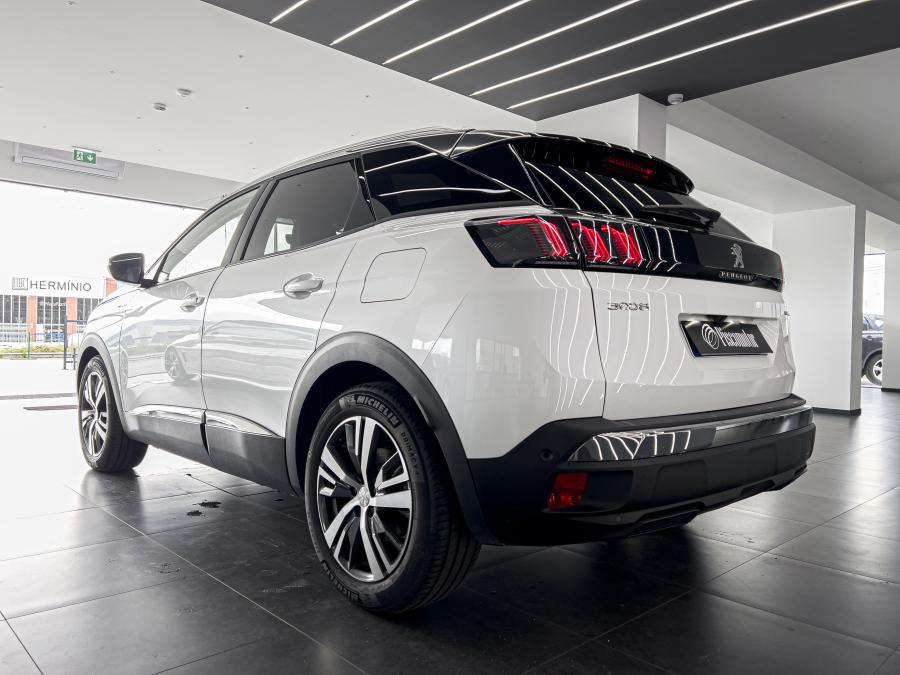 peugeot-3008-2021-hibrido-a-gasolina-1598cc
