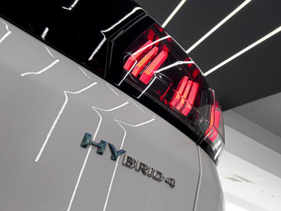 peugeot-3008-2021-hibrido-a-gasolina-1598cc