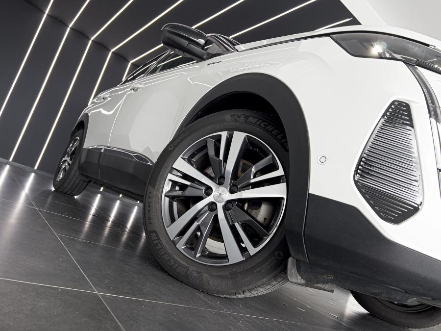 peugeot-3008-2021-hibrido-a-gasolina-1598cc