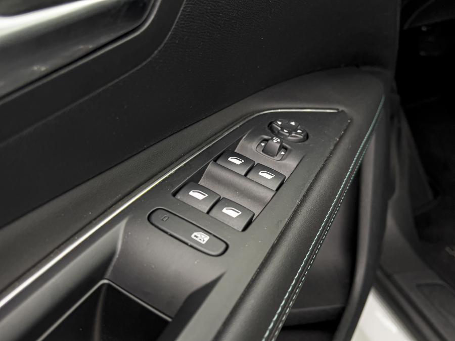 peugeot-3008-2021-hibrido-a-gasolina-1598cc