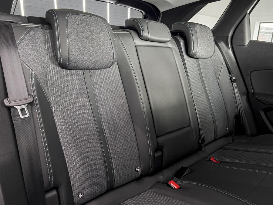 peugeot-3008-2021-hibrido-a-gasolina-1598cc