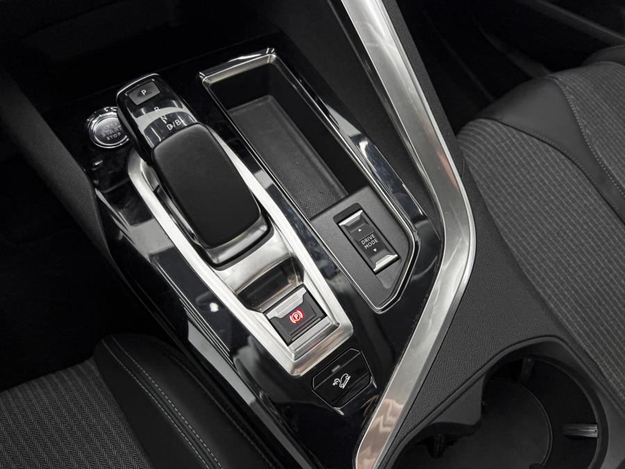 peugeot-3008-2021-hibrido-a-gasolina-1598cc