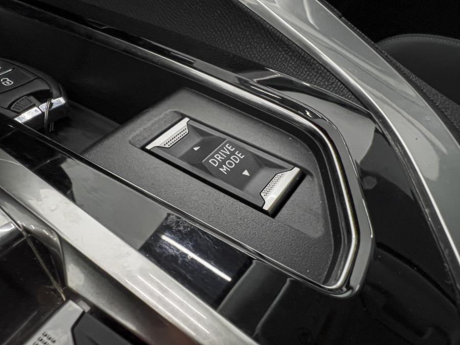 peugeot-3008-2021-hibrido-a-gasolina-1598cc