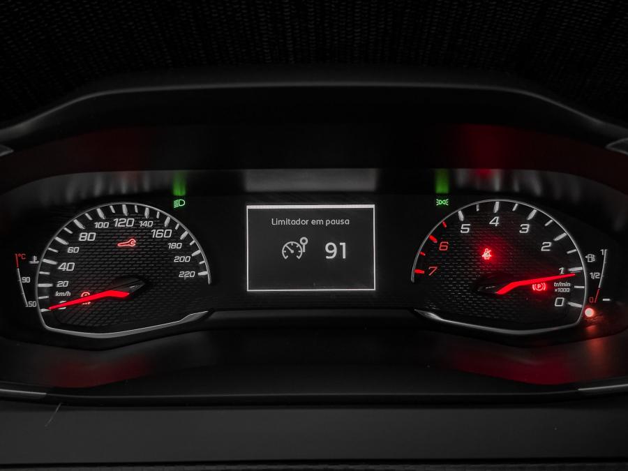 peugeot-208-2024-gasolina-1199cc