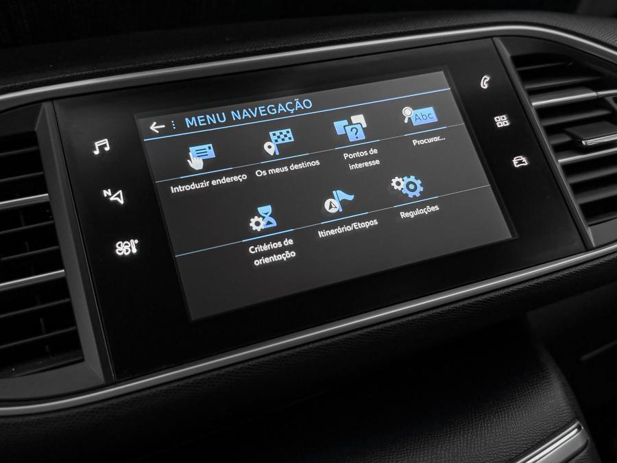 peugeot-308-sw-2018-diesel-1560cc