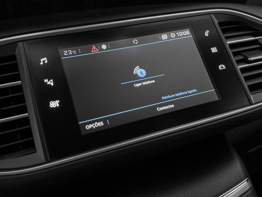 peugeot-308-sw-2018-diesel-1560cc