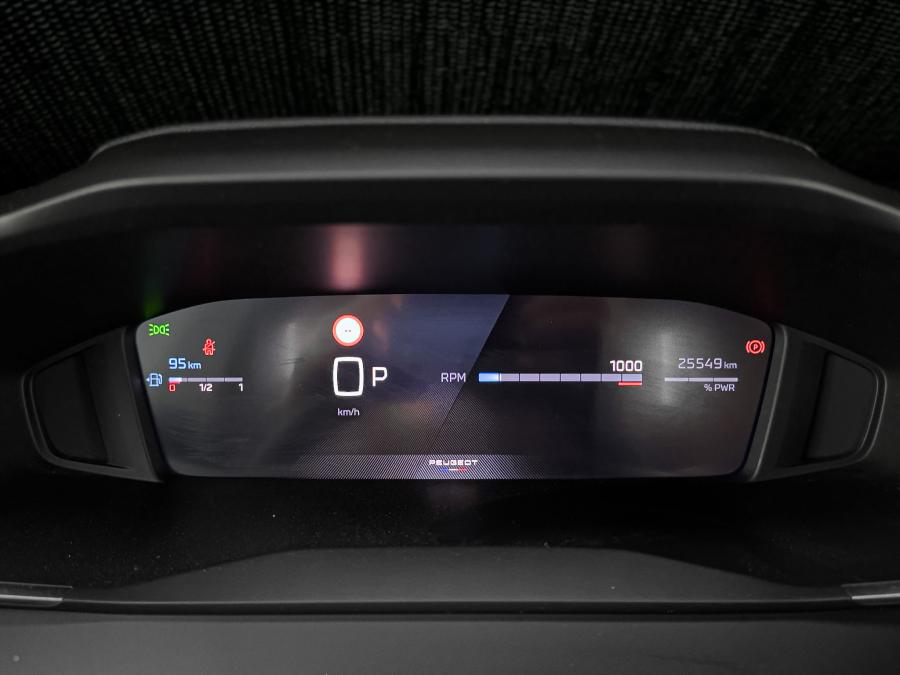 peugeot-2008-2025-hibrido-a-gasolina-1199cc