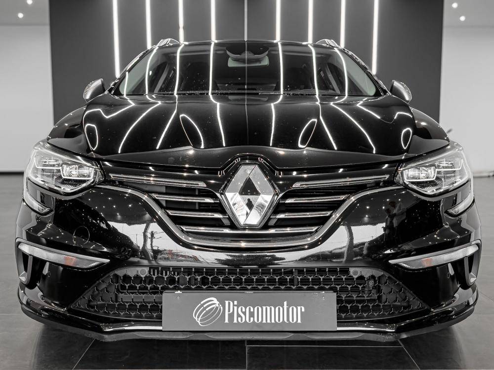 renault-megane-sport-tourer-2018-diesel-1598cc