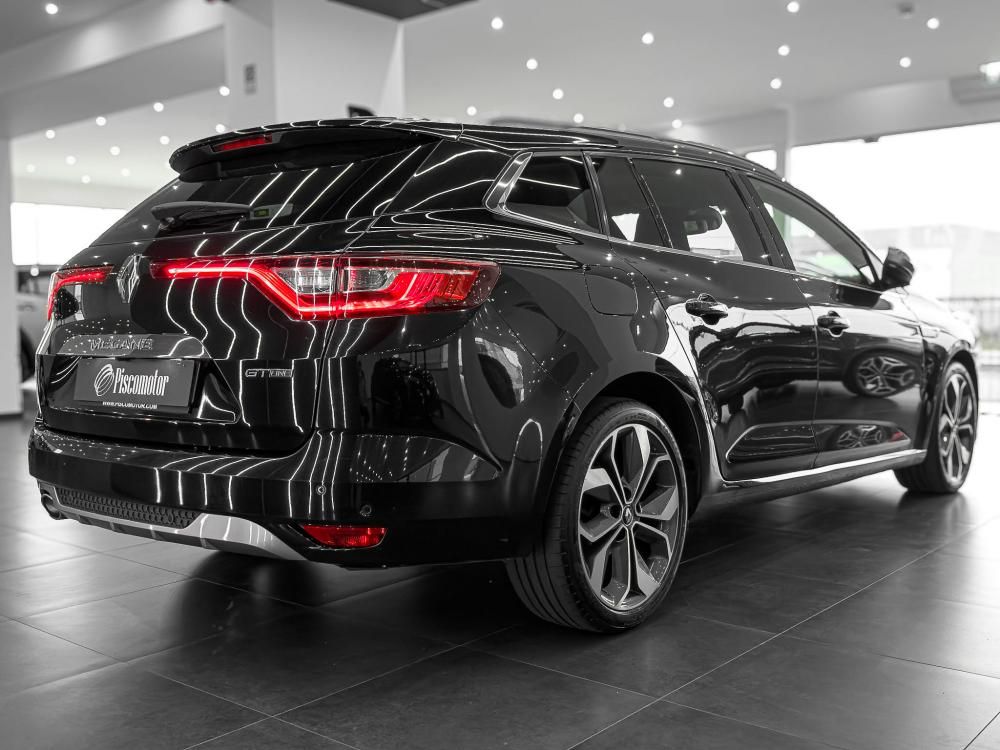 renault-megane-sport-tourer-2018-diesel-1598cc