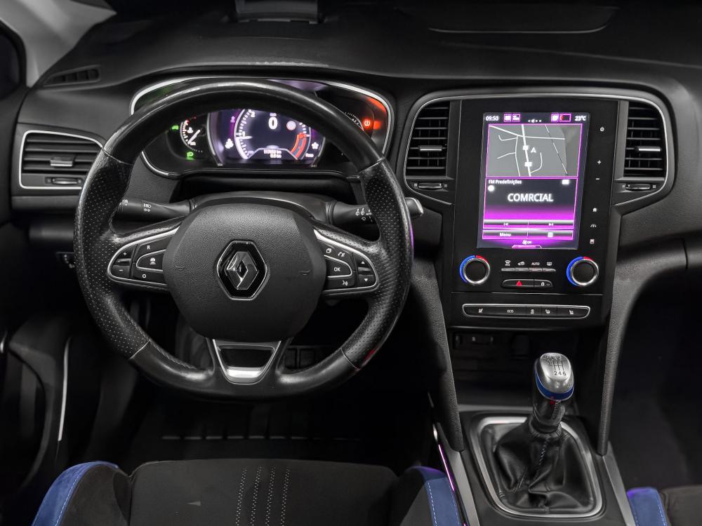 renault-megane-sport-tourer-2018-diesel-1598cc