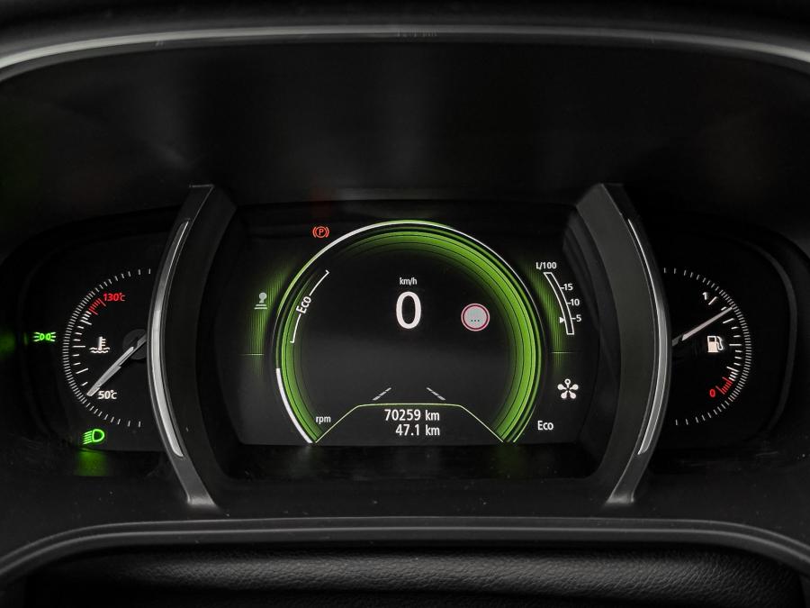renault-megane-sport-tourer-2016-diesel-1598cc