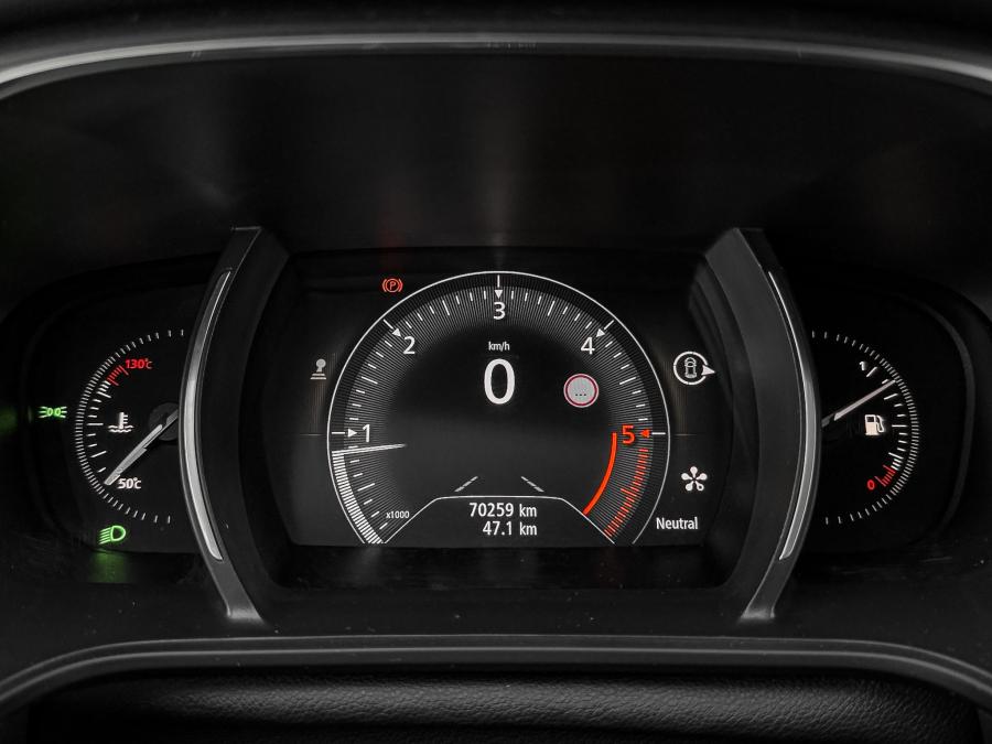 renault-megane-sport-tourer-2016-diesel-1598cc