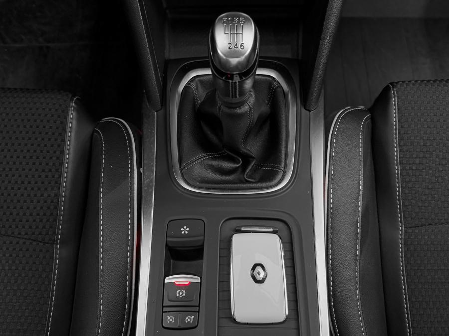 renault-megane-sport-tourer-2016-diesel-1598cc