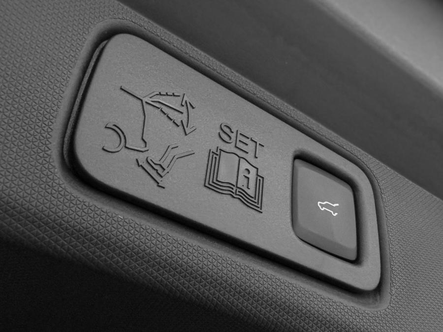 ford-mustang-mach-e-2023-eletrico-0cc