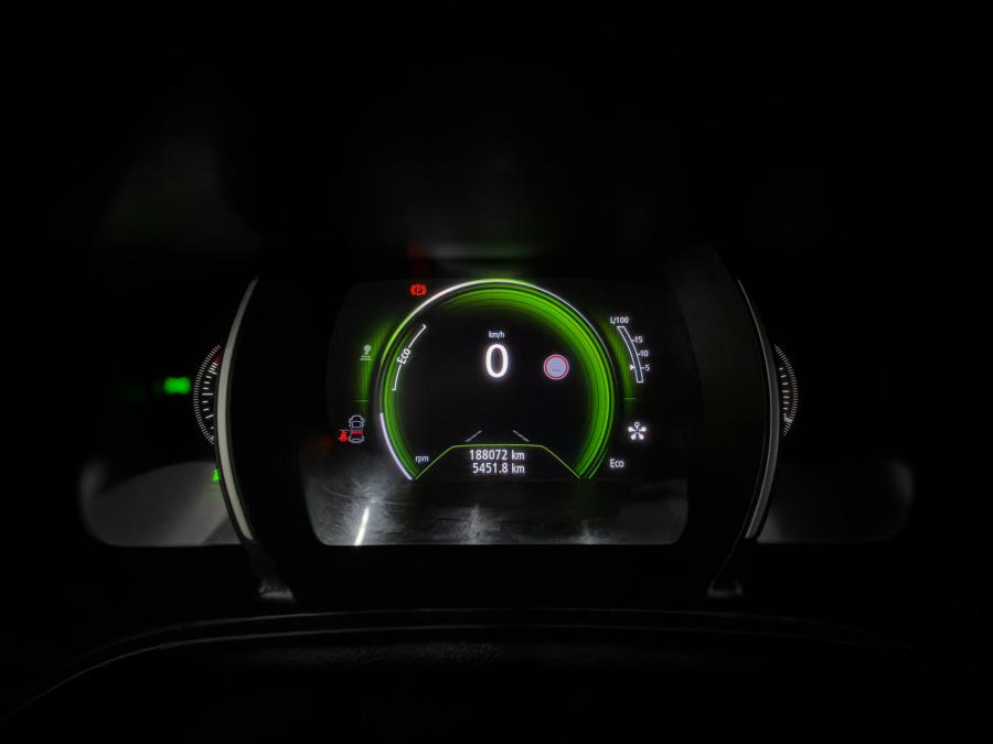 renault-megane-sport-tourer-2016-diesel-1461cc