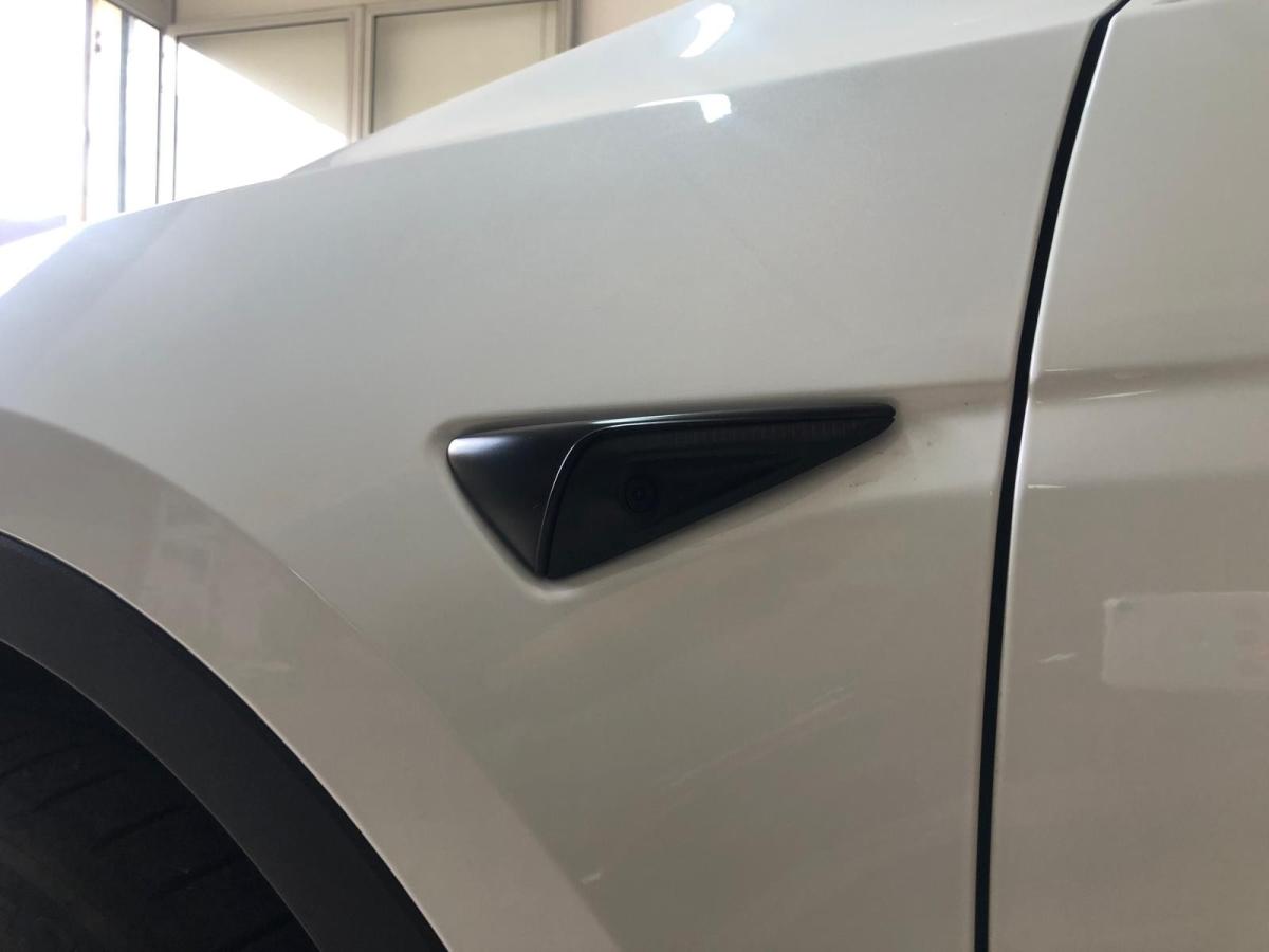 tesla-model-y-2022-eletrico-500cc