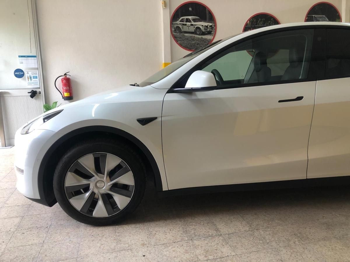 tesla-model-y-2022-eletrico-500cc