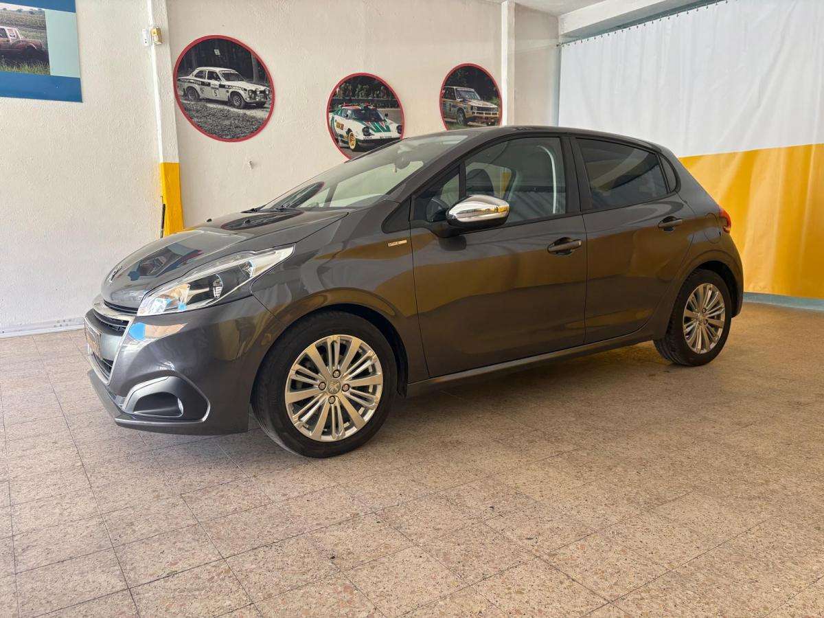 peugeot-208-2018-diesel-1560cc