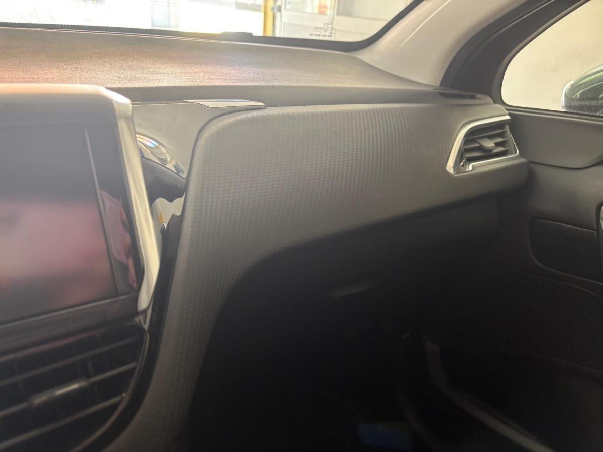 peugeot-208-2018-diesel-1560cc