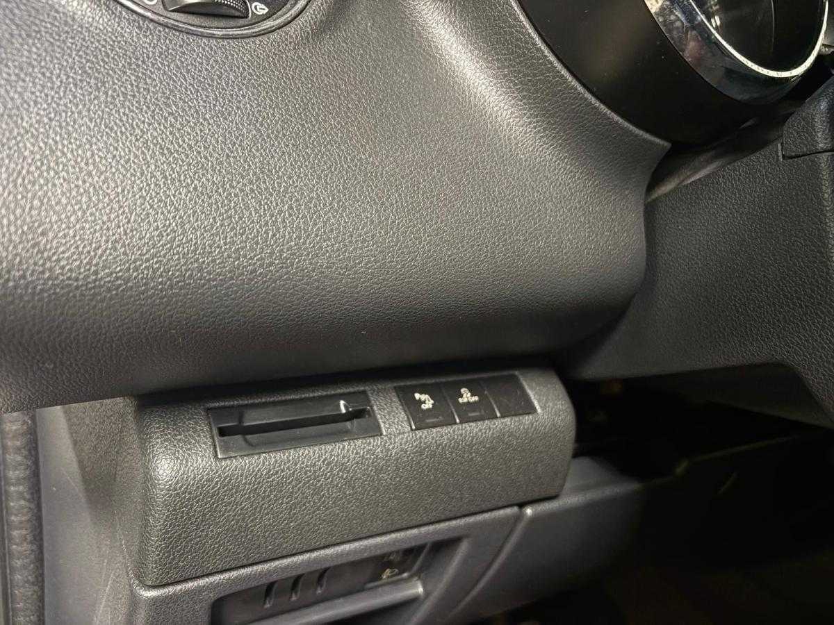 peugeot-3008-2012-diesel-1560cc