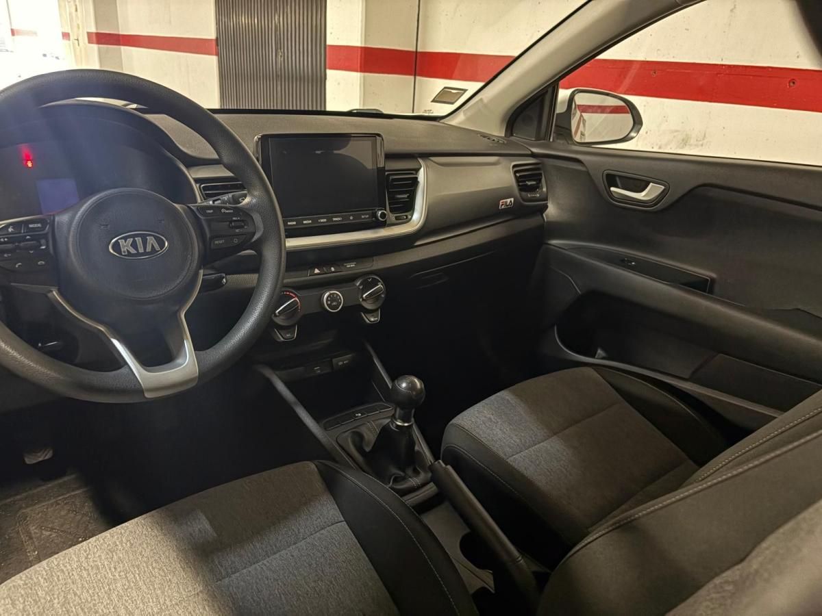 kia-stonic-2021-gasolina-1197cc