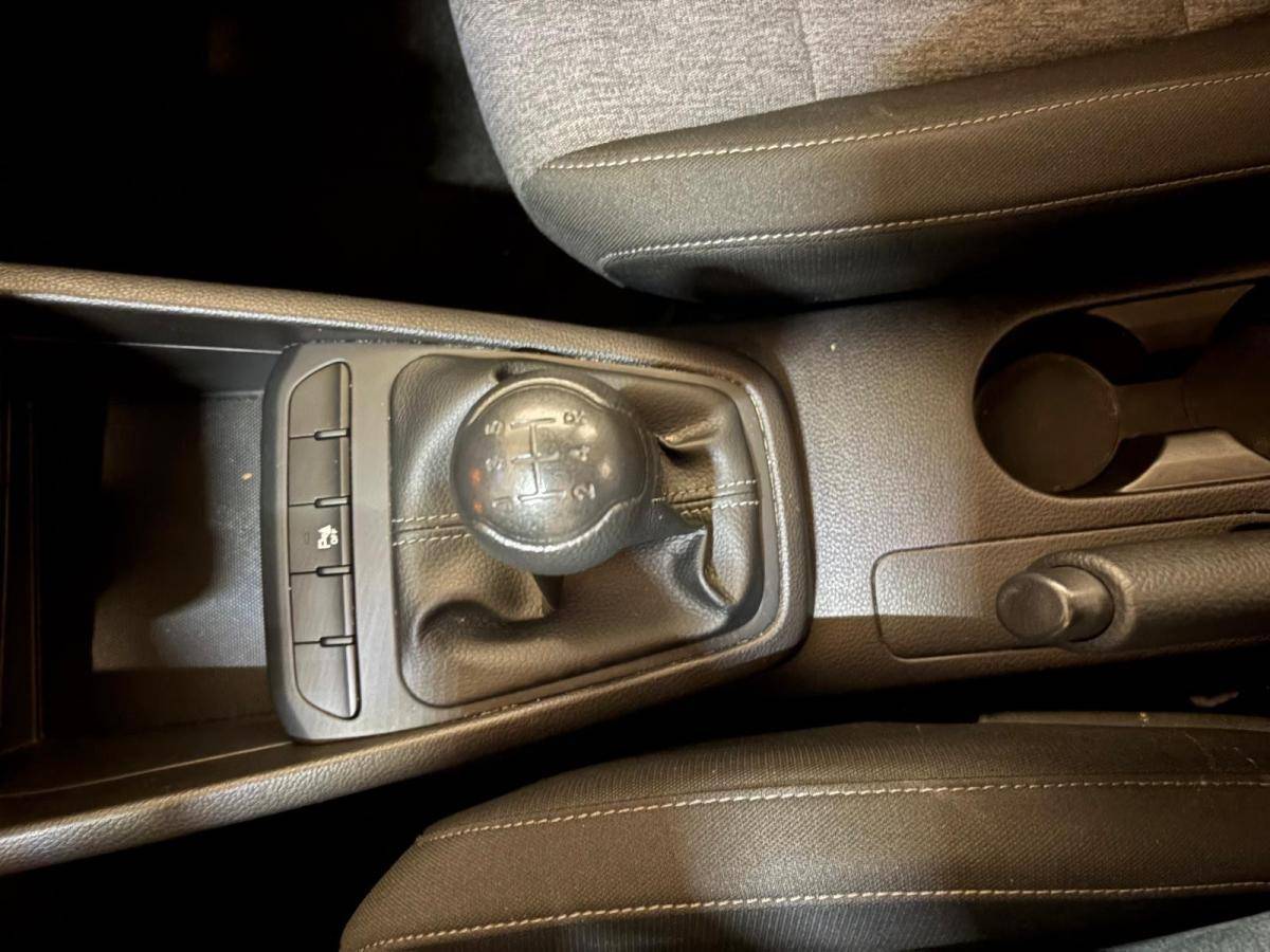 kia-stonic-2021-gasolina-1197cc